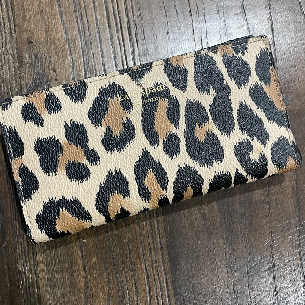 Kate Spade leopard, bifold wallet
